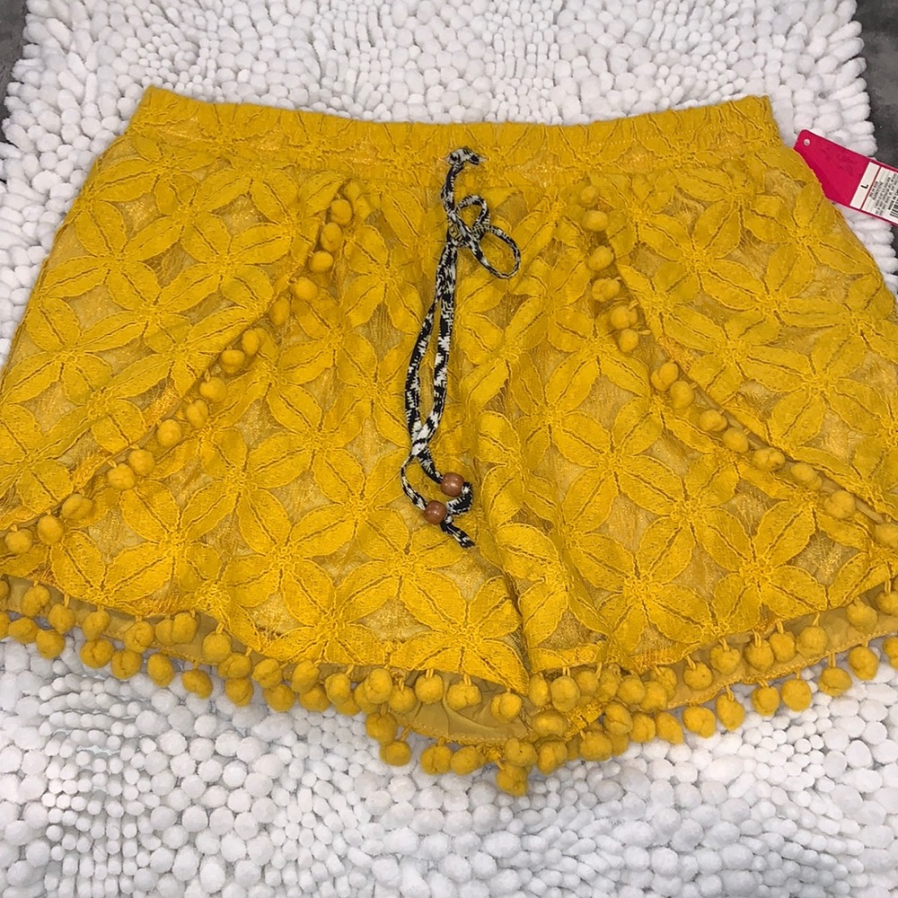 Women’s shorts!